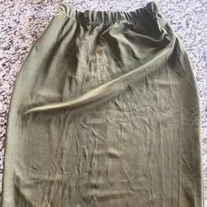 Olive green body con skirt!